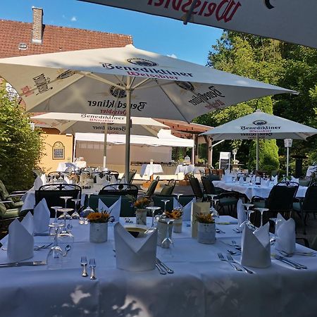 Schloß Holte-Stukenbrock Hotel Holter Schlosskrug מראה חיצוני תמונה