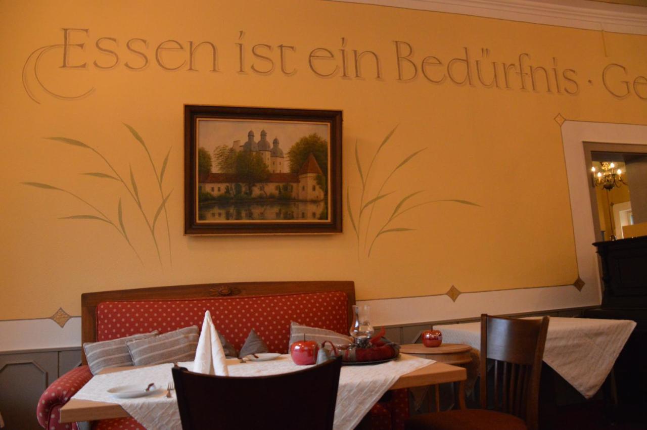 Schloß Holte-Stukenbrock Hotel Holter Schlosskrug מראה חיצוני תמונה